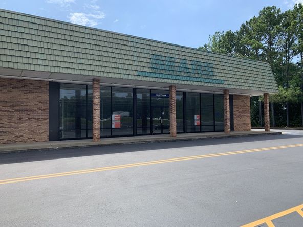 Fort Williams Square - Sylacauga, AL: 1301-1395 W Fort William St, Sylacauga, AL 35150